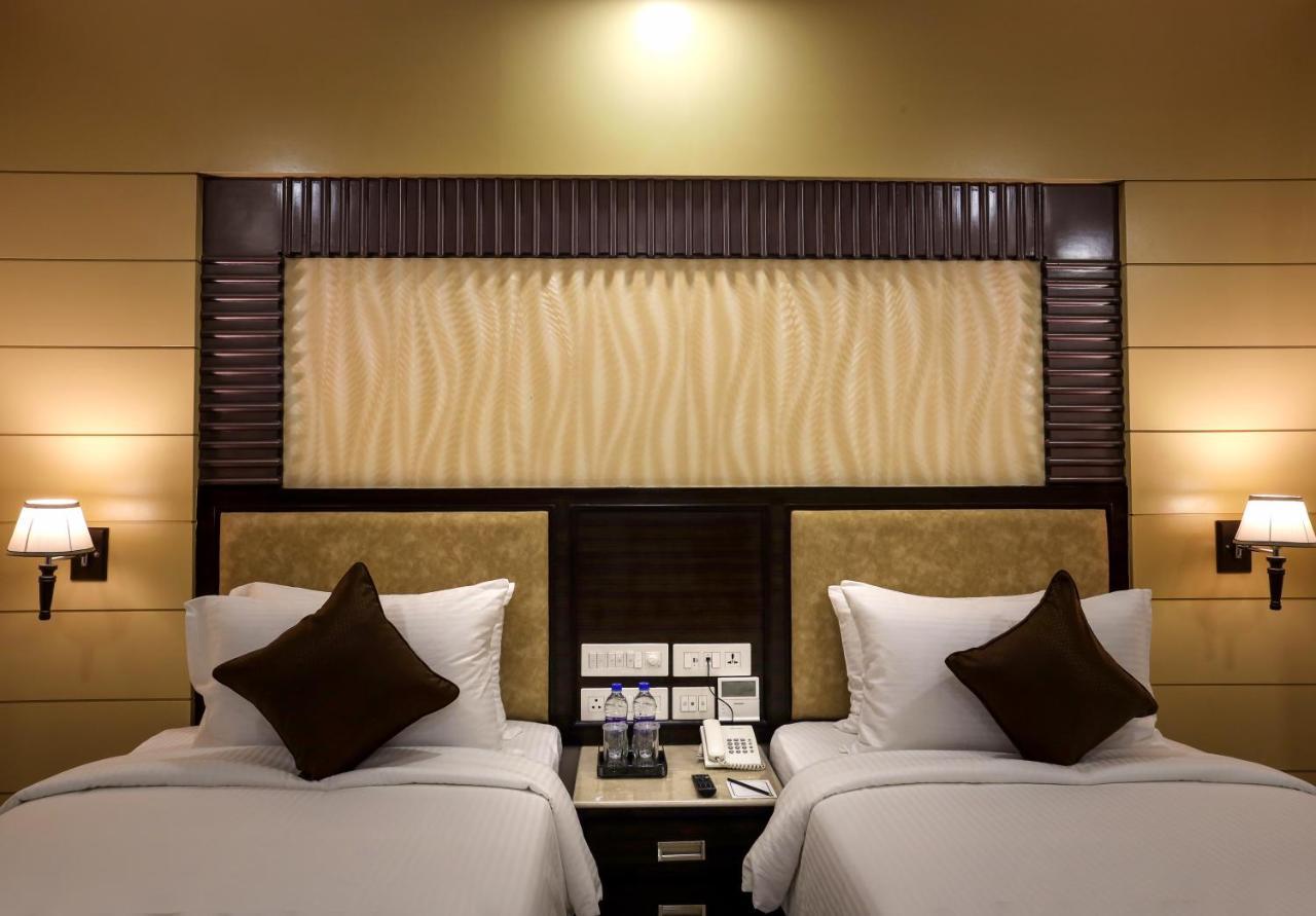 Hotel Aadithya Chennai Eksteriør billede